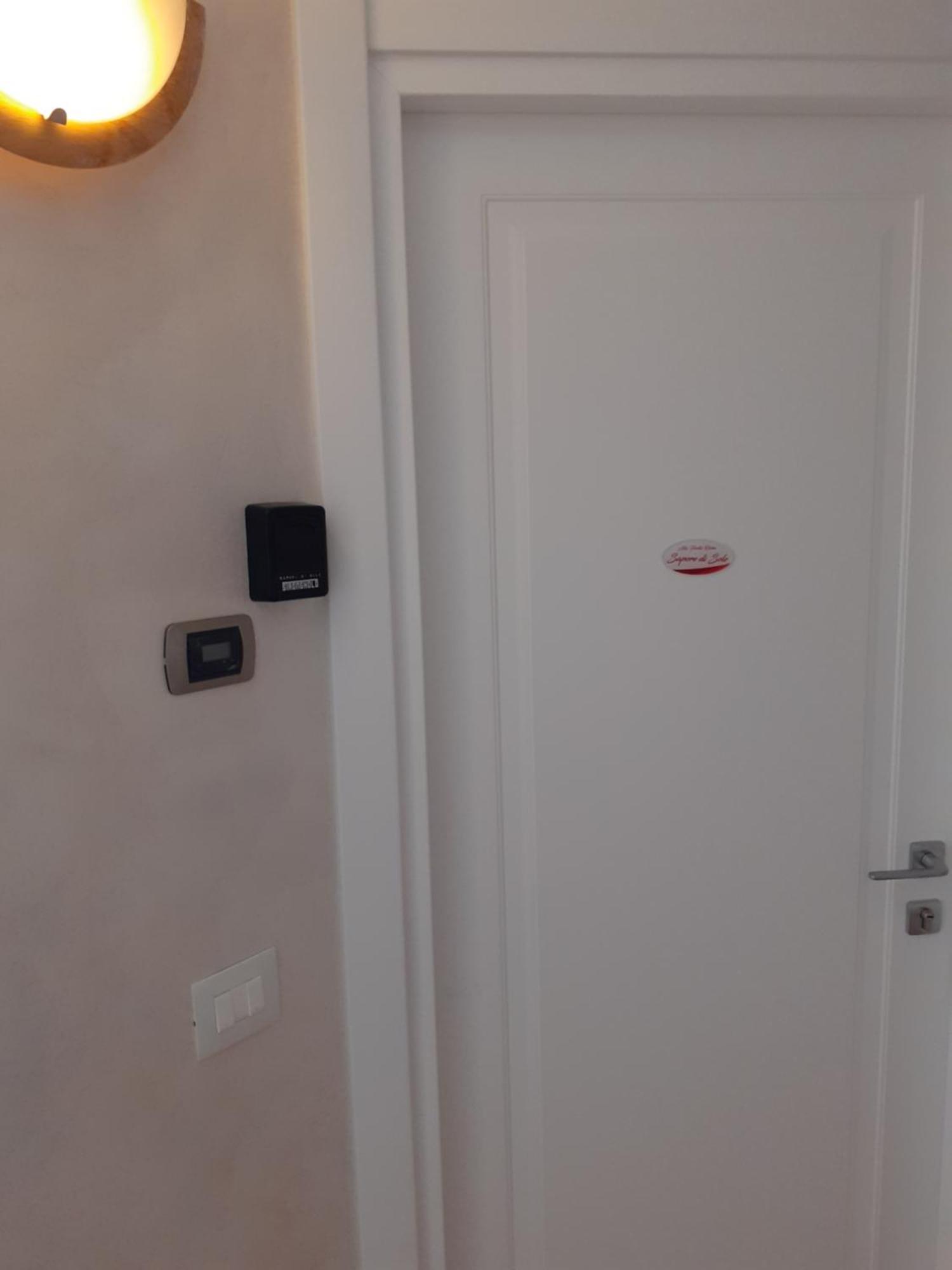 מנרולה Alla Porta Rossa מראה חיצוני תמונה